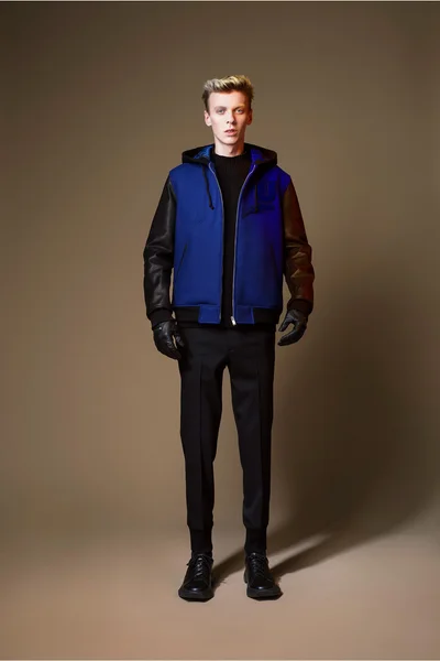 Look 4